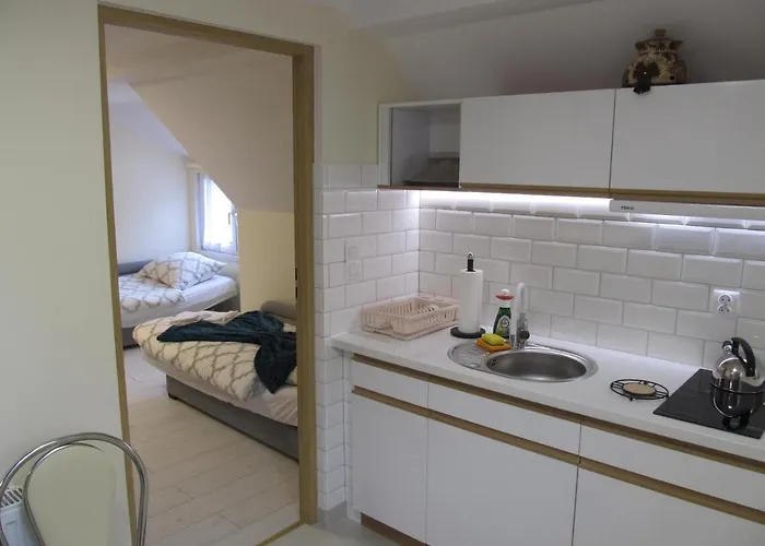 Anagora Kotlina Klodzka Ii * Nowa Ruda